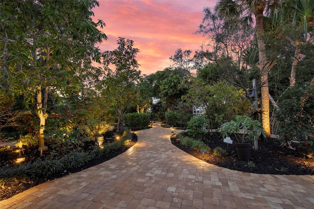 2727 NW Florida Ave, Stuart, FL 34994