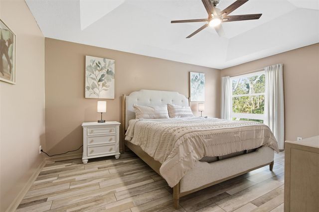 2727 NW Florida Ave, Stuart, FL 34994