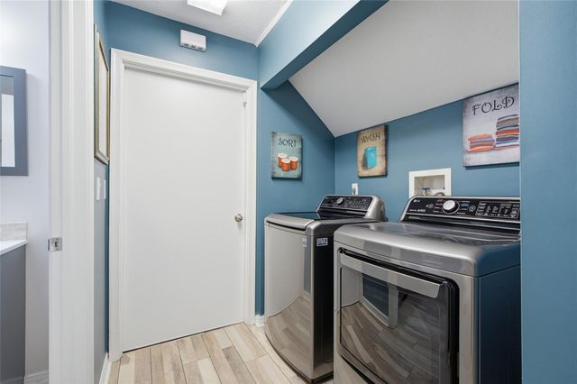 2727 NW Florida Ave, Stuart, FL 34994