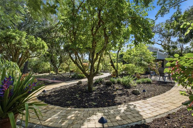 2727 NW Florida Ave, Stuart, FL 34994