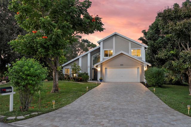 2727 NW Florida Ave, Stuart, FL 34994