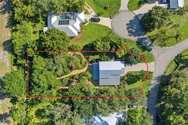 2727 NW Florida Ave, Stuart, FL 34994