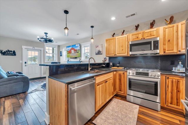 9651 Bent Mountain RD, Bent Mountain, VA 24059