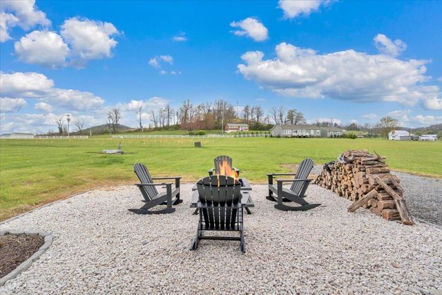 9651 Bent Mountain RD, Bent Mountain, VA 24059