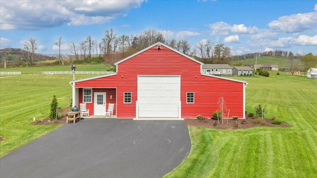 9651 Bent Mountain RD, Bent Mountain, VA 24059