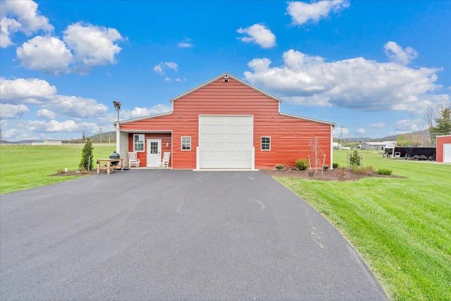 9651 Bent Mountain RD, Bent Mountain, VA 24059