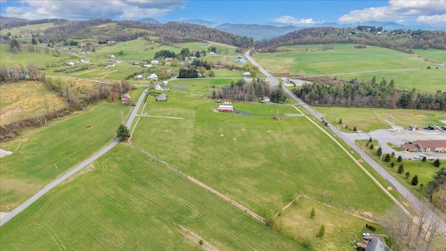9651 Bent Mountain RD, Bent Mountain, VA 24059