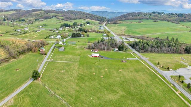 9651 Bent Mountain RD, Bent Mountain, VA 24059