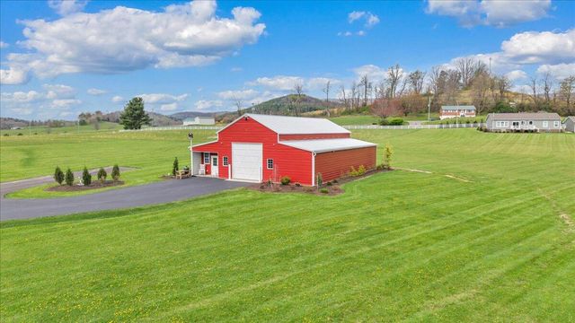 9651 Bent Mountain RD, Bent Mountain, VA 24059