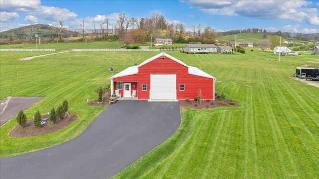 9651 Bent Mountain RD, Bent Mountain, VA 24059