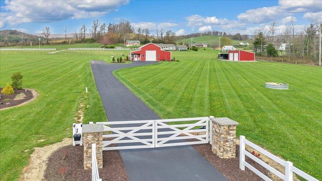 9651 Bent Mountain RD, Bent Mountain, VA 24059
