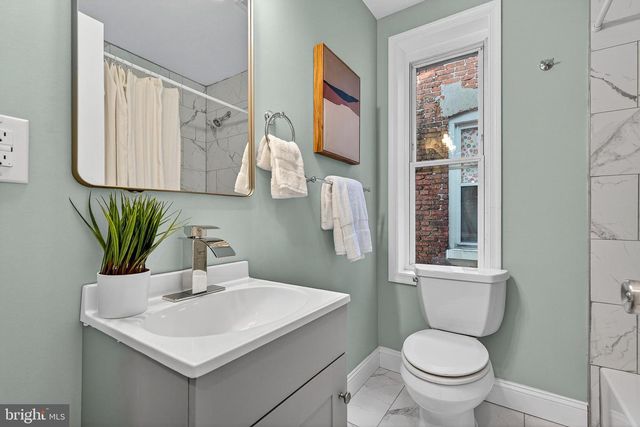 2430 E LAFAYETTE AVE, Baltimore, MD 21213