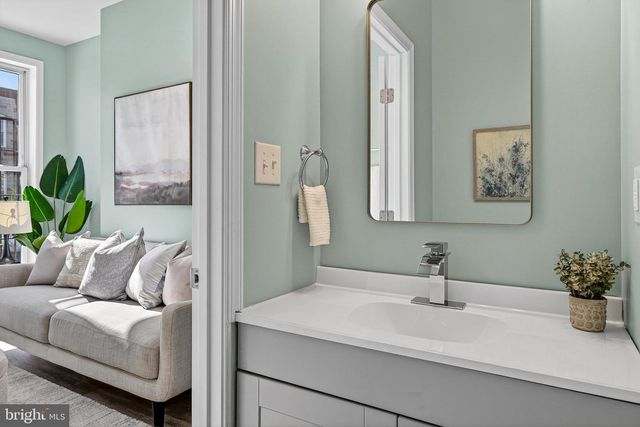 2430 E LAFAYETTE AVE, Baltimore, MD 21213