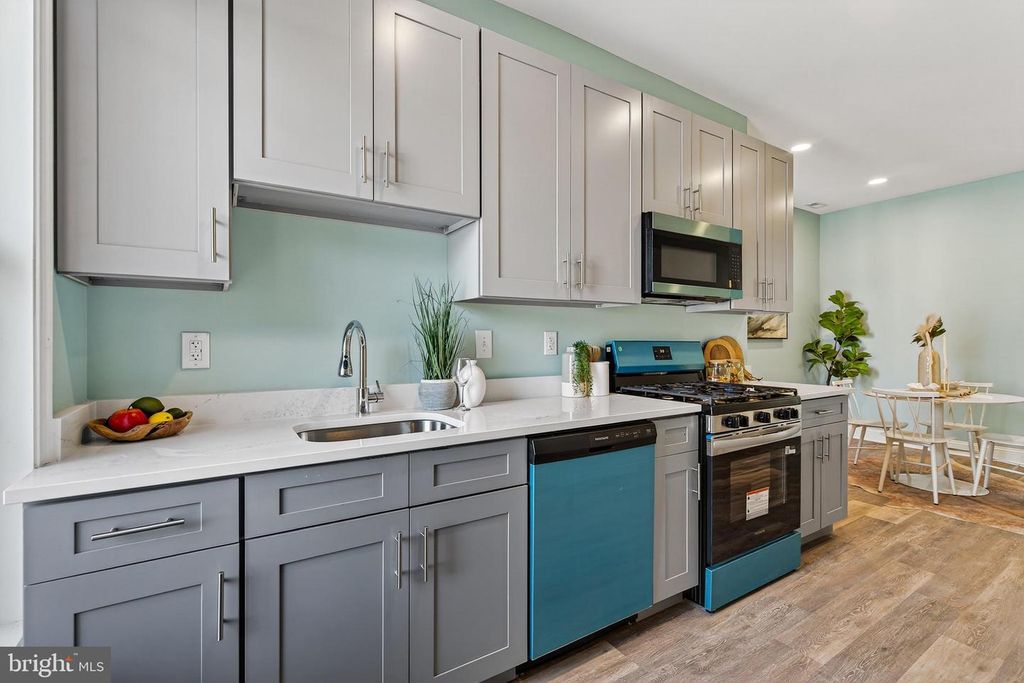 2430 E LAFAYETTE AVE, Baltimore, MD 21213