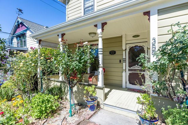 359 Linden Ave, Auburn, CA 95603