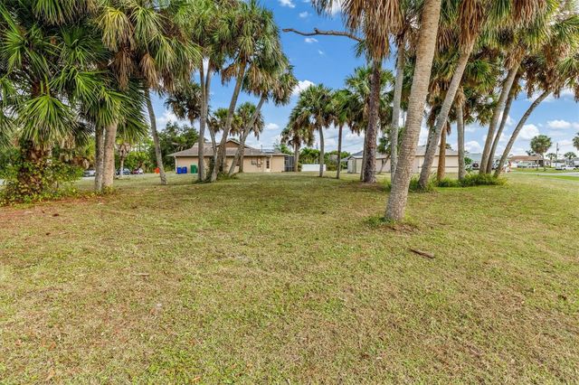 11869 NEWGATE AVENUE, Port Charlotte, FL 33981