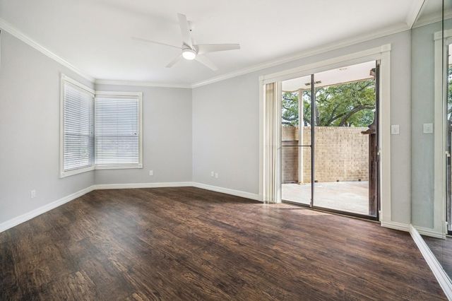 5200 Weslayan Street 101, Houston, TX 77005