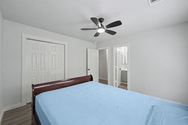 5540 N Buffalo Cir, Willis, TX 77378