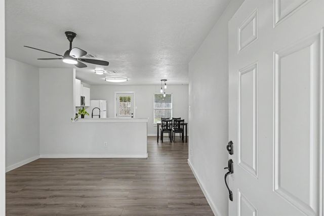 5540 N Buffalo Cir, Willis, TX 77378