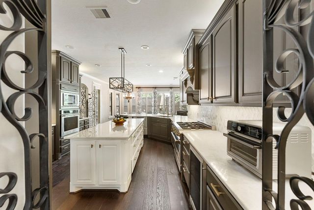16919 Fondness Park Drive, Spring, TX 77379
