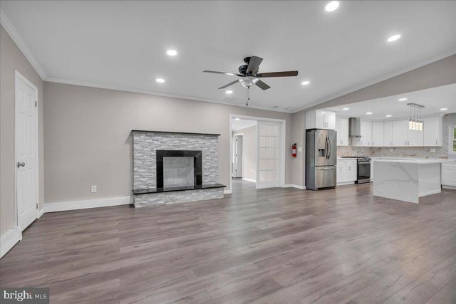 2480 MONMOUTH RD, Jobstown, NJ 08041