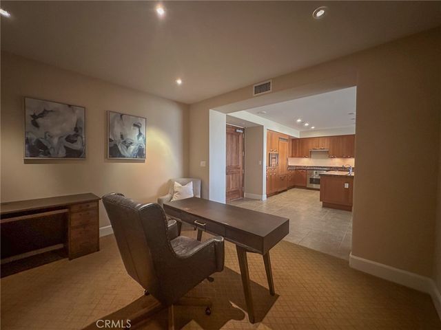 5068 Scholarship, Irvine, CA 92612