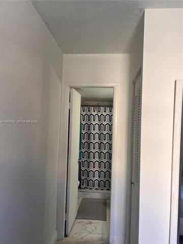 5201 NW 7th Street 314, Miami, FL 33126