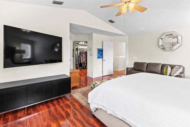 6700 Via Regina, Boca Raton, FL 33433