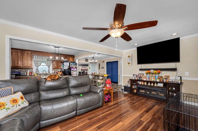 822 River Ranch Rd, Shelbyville, TN 37160