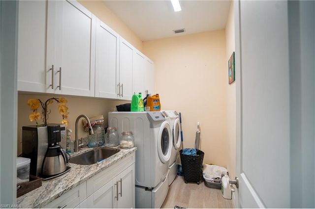 4525 29th AVE SW, Naples, FL 34116