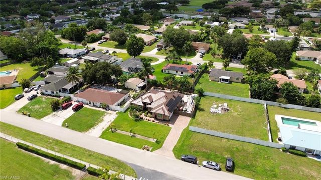 4525 29th AVE SW, Naples, FL 34116