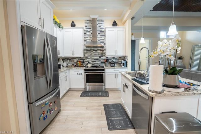 4525 29th AVE SW, Naples, FL 34116