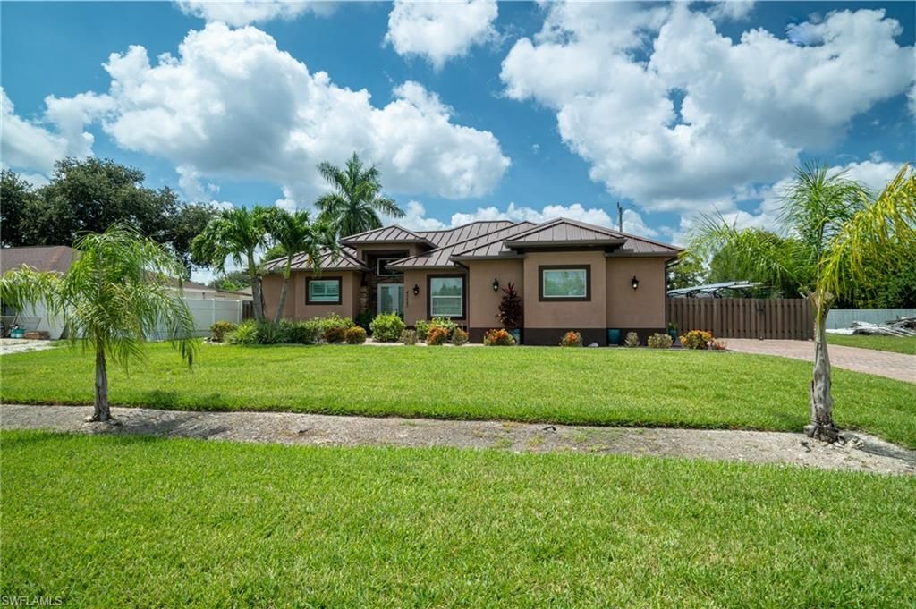 4525 29th AVE SW, Naples, FL 34116