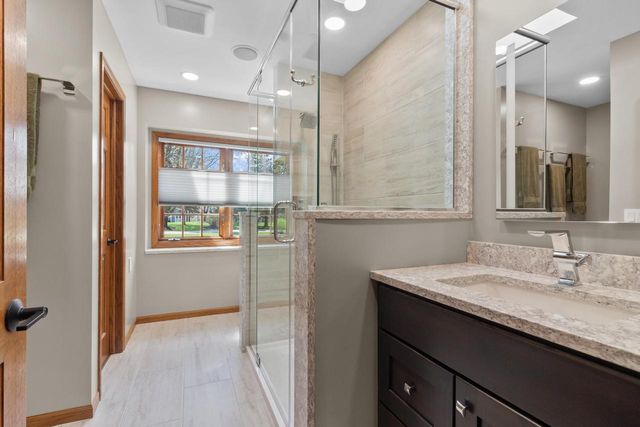 N7365 Nine Indian TRAIL, Elkhorn, WI 53121