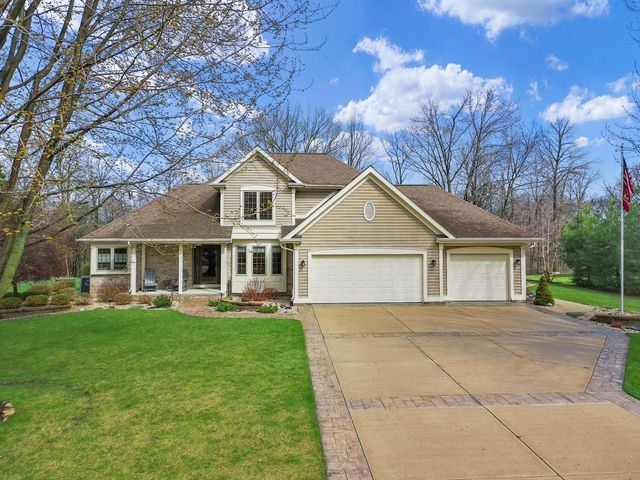 N7365 Nine Indian TRAIL, Elkhorn, WI 53121