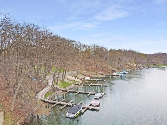 N7365 Nine Indian TRAIL, Elkhorn, WI 53121