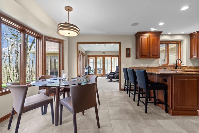 N7365 Nine Indian TRAIL, Elkhorn, WI 53121