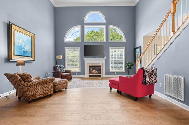 508 Five Oaks Blvd, Lebanon, TN 37087