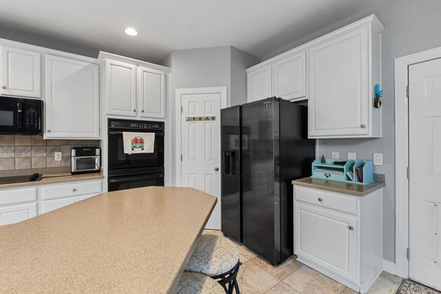 508 Five Oaks Blvd, Lebanon, TN 37087