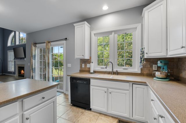 508 Five Oaks Blvd, Lebanon, TN 37087