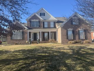 508 Five Oaks Blvd, Lebanon, TN 37087