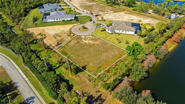 15871 Hampton View CT, Fort Myers, FL 33908