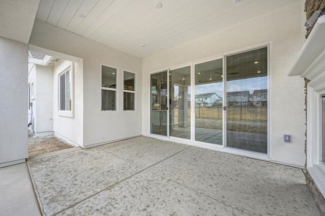 1324 Bear Creek Dr, Rocklin, CA 95765