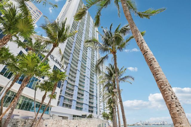 335 S Biscayne Boulevard 1607, Miami, FL 33131