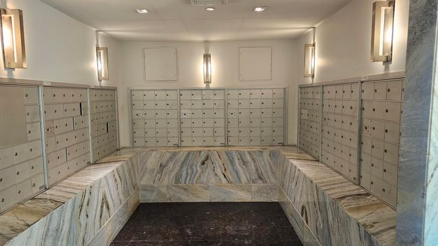 335 S Biscayne Boulevard 1607, Miami, FL 33131