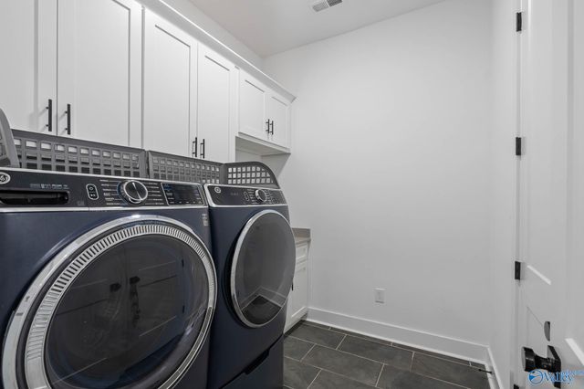 102 Parkland Hill Trace, Madison, AL 35756