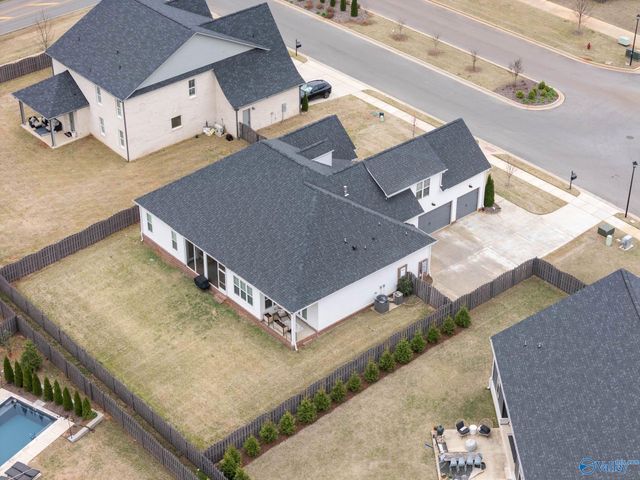 102 Parkland Hill Trace, Madison, AL 35756