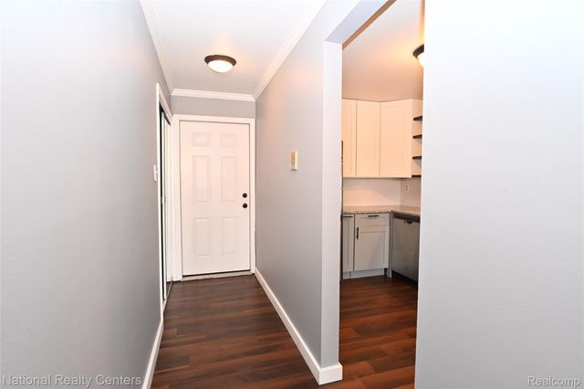 4715 Coolidge Highway 1, Royal Oak, MI 48073