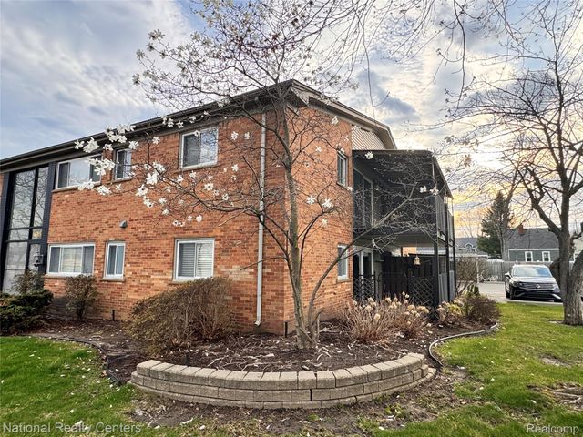 4715 Coolidge Highway 1, Royal Oak, MI 48073