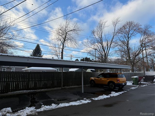 4715 Coolidge Highway 1, Royal Oak, MI 48073